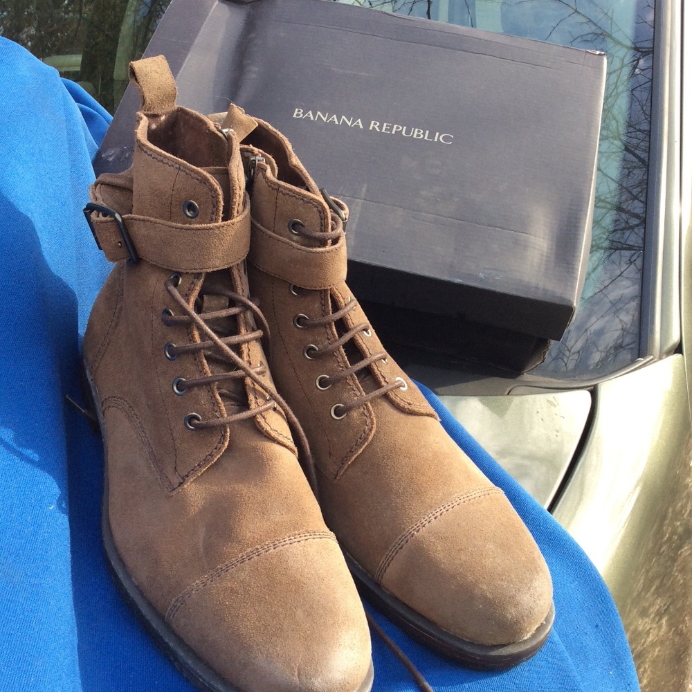 Banana Republic mens boots - Picture 1 of 4